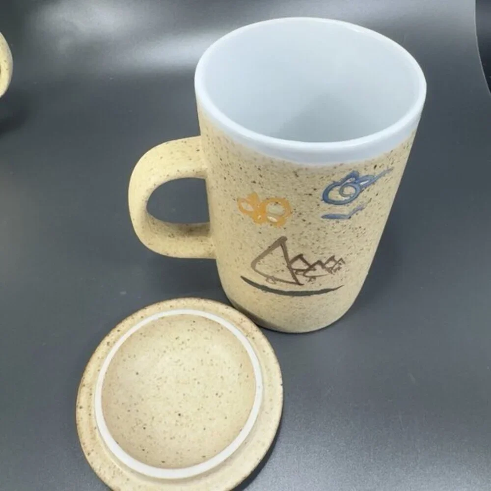 Ceramic Mugs vintage hand